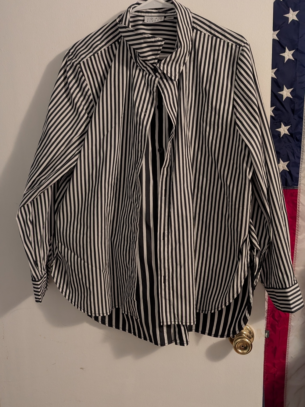 Joan Rivers Black and White Stripe Top Size xL